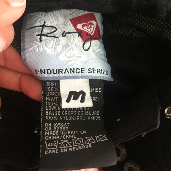 Roxy black endurance series snow pants. Medium - Picture 13 of 14